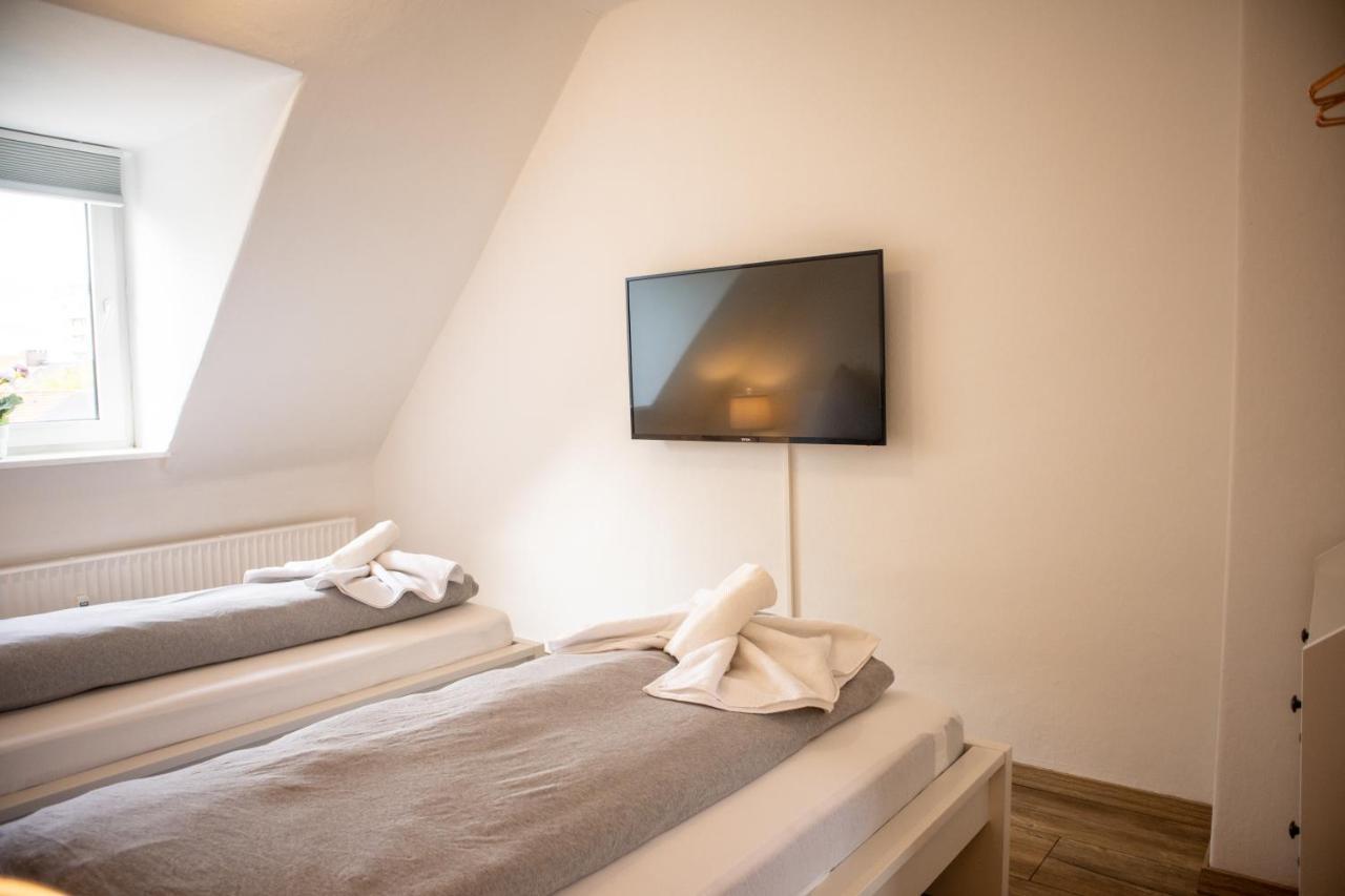 Wohnung Fuer 4 Gaeste In Laatzen Messe- Und Citynah Hanovre Extérieur photo