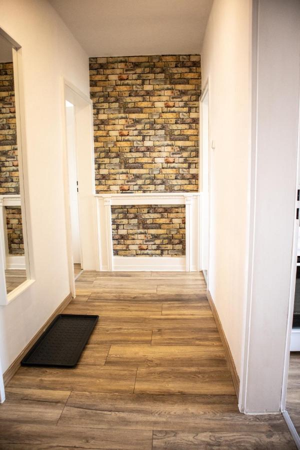 Wohnung Fuer 4 Gaeste In Laatzen Messe- Und Citynah Hanovre Extérieur photo